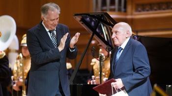 К юбилею Владимира Емельяновича Захарова