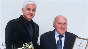 Владимир Емельянович Захаров удостоен Премии имени А.В. Луначарского