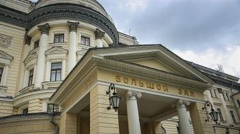 Всем медикам, самоотверженно сражающимся с коронавирусом посвящается