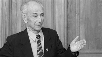 Захоронение урны с прахом Леонида Егоровича Чумова