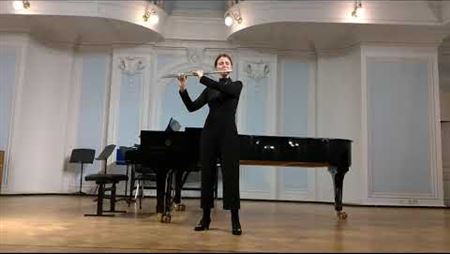 Salvador Espasa. <i>Argos</i> for solo flute. Performed by Olesya Matva