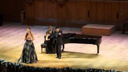 Зураб Соткилава на сцене Большого зала Московской консерватории