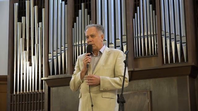 Greeting of the foreign students by Prof. Alexander Sokolov, the Moscow Conservatory Rector