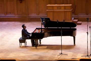 «Alma Mater» представляет: Концерт Эдуарда Кунца