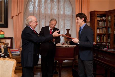 Торжественное вручение Медали и Премии Г. Н. Рождественского