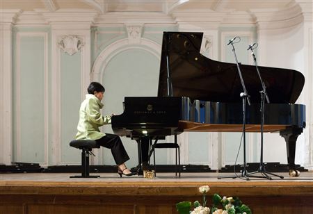 <i>Alma Mater</i> introduces: Zhenya Zakhariyeva’s recital