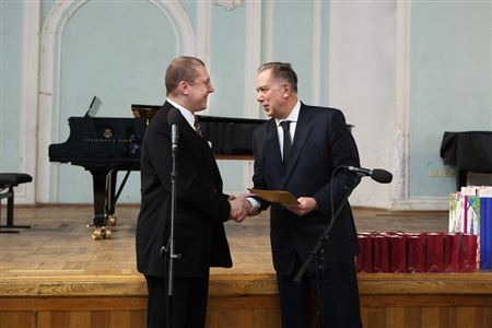 Награждение деятелей культуры Главой Российского Императорского дома