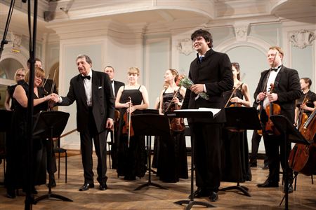 Валентин Жук, Валентин Урюпин и Камерный оркестр «Bach»