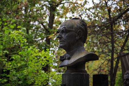 Молебен и торжественное собрание памяти А. В. Свешникова
