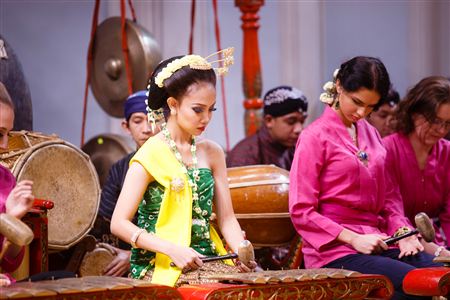 «Чарующие звуки Индонезии»