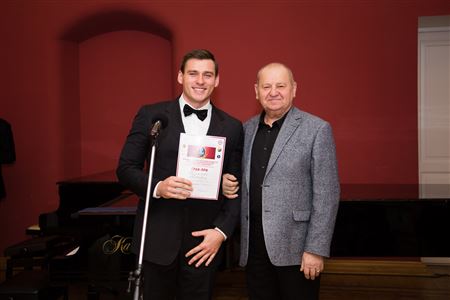 Награждение лауреатов конкурса имени М. Н. Жиркова