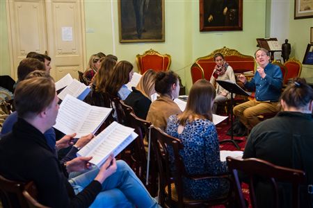 A workshop taught by Peter Phillips (Great Britain)