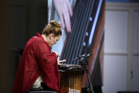 Anastasia Novosyolova (<i>guqin</i>)