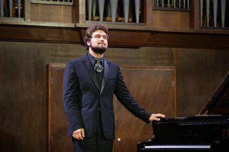 The pianist Lukas Geniušas