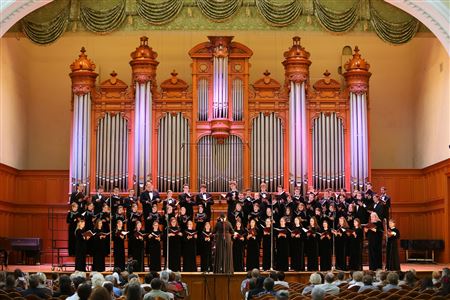 Russia’s Ten-day Event of the Fine Art Institutes’ Graduates at the Great Hall