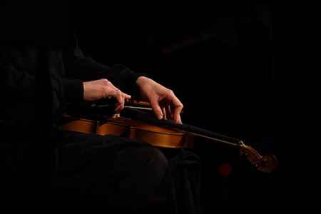 «Под напряжением»