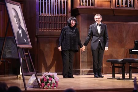 Элисо Вирсаладзе (фортепиано)