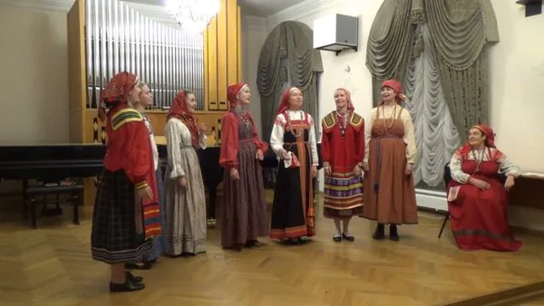 A fragment of the Russian folklore music concert