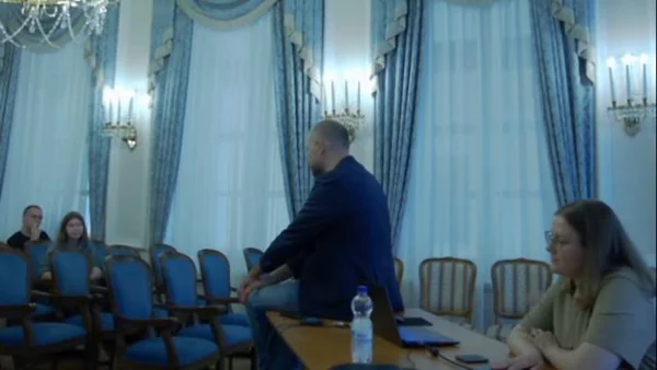 Anton Karetnikov. “<i>Musica Sacra Nova</i>: Strategy, Positioning, and the Legacy Experience”