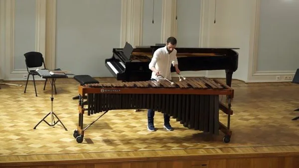 Tomasz Golinski. "Luminosity". Lev Konovalov (drums).