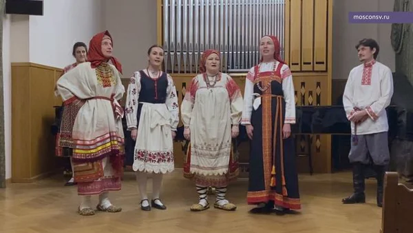 “Oh, enough for the sun…” A lyrical song from the village of Dubrovo (the Kirov District of Kaluga Region)