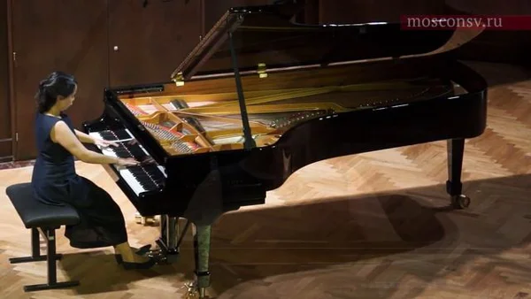 Sergei Rachmaninoff. <i>Moment musical</i>, op. 16 no. 5. Perf. by Juliyana Sleptsova