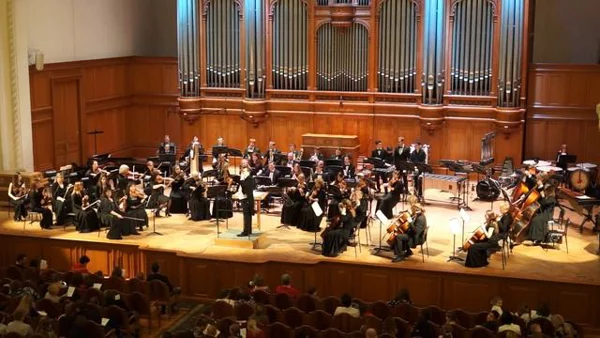 A potpourri on the themes of the wartime songs performed by the Orchestra of the Moscow Conservatory Opera Theater