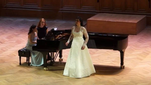 S, Rachmaninov «How nice it is here». Oksana Lesnichaya (soprano)