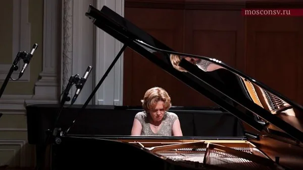 Serge Rachmaninoff. <i>Humoresque</i> for piano, op. 10 no. 5. Soloist: Eleonora Karpukhova