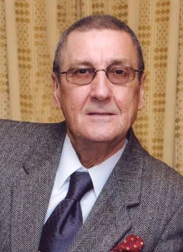 Юрий Должиков