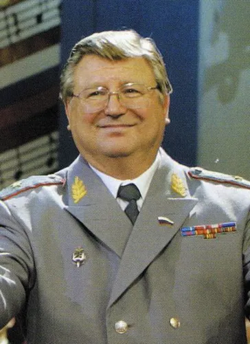 Виктор Елисеев