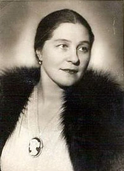 Кругликова Елена