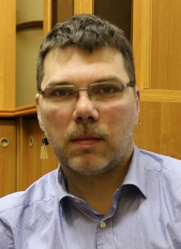 Петров Даниил
