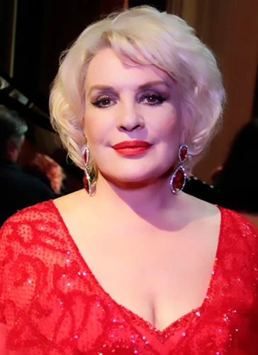 Шутова Марина