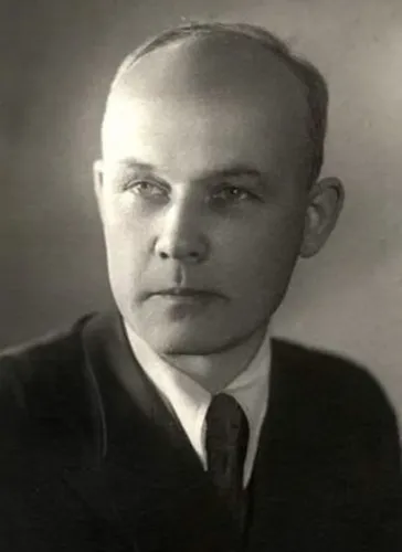 Starokadomskiy Mikhail