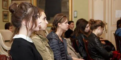Faculty of Advanced Teacher Training