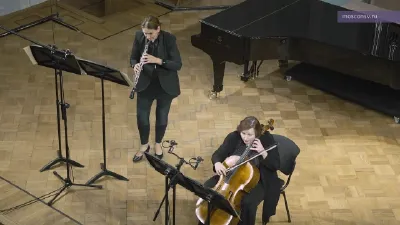 Arnaud Desvinges. <i>Feux de paille</i> for oboe and cello (2009)
