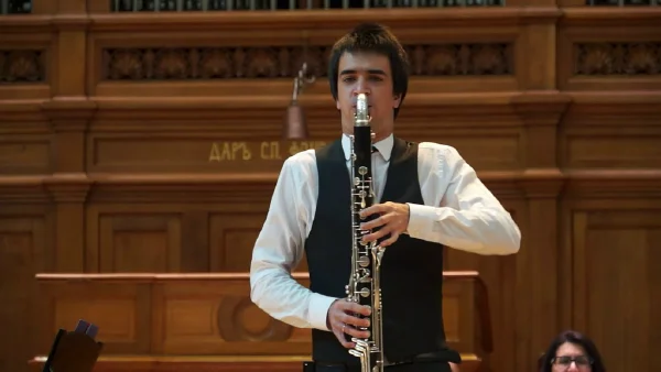 Pierre Max Dubois. Sonatina-tango for bassoon and piano (version for bass clarinet)