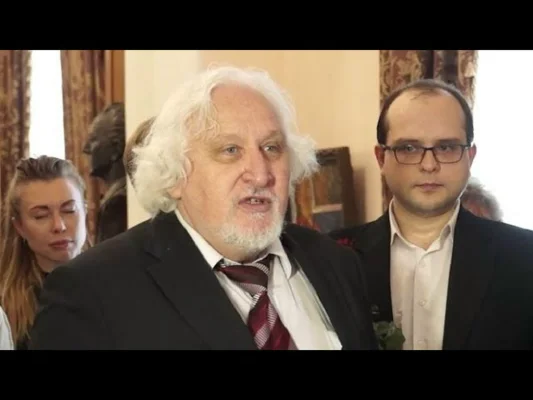 The ceremony of the opening of the bronze bust of Prof. Viktor Merzhanov, People’s Artist of the USSR