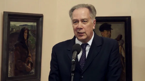 The opening of Arkady Plastov’s exhibition at the foyer of the Moscow Conservatory’s Great Hall