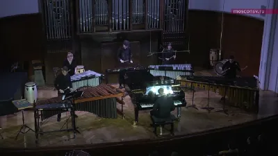 Алехандро Виньяо. Water, Movement 3: Todos los ríos El río
