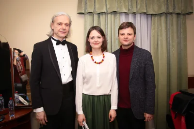 В гримёрке после концерта