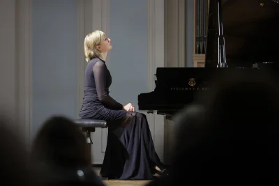 Елена Тарасова
