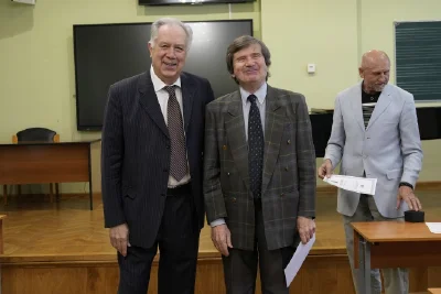 Церемония награждения педагогов, концертмейстеров и сотрудников
