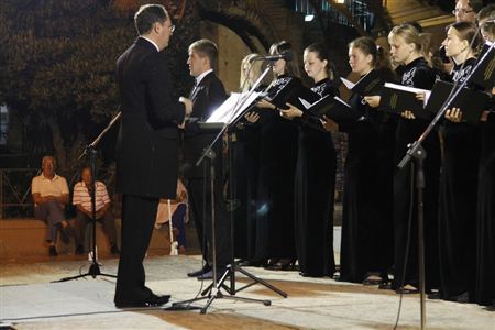 Благотворительная программа «Голоса православия» с участием Камерного хора