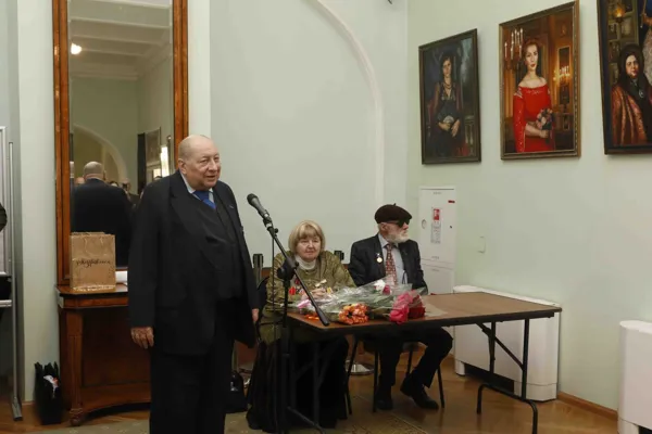 Выставка «Хранитель времени» (живопись — графика — гобелен). 
