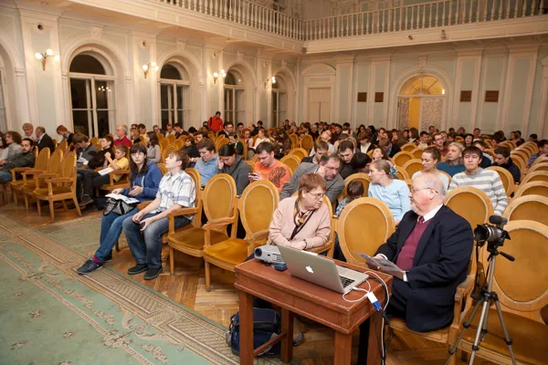 13 октября 2012 г. в рамках Второго международного музыкального фестиваля медного духового искусства "Brass days" в Рахманиновском зале консерватории прошел концерт брасс-квинтета «The HoodleBug Brass» (США).