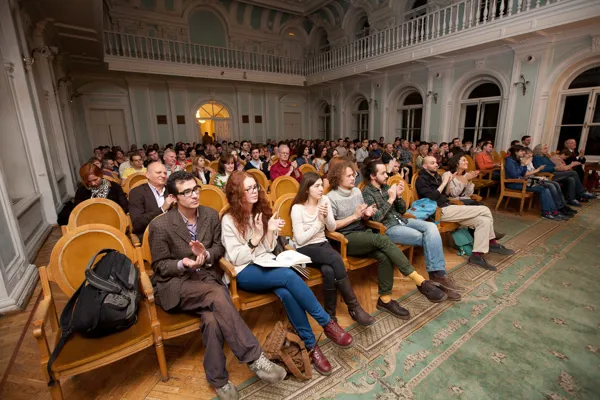 13 октября 2012 г. в рамках Второго международного музыкального фестиваля медного духового искусства "Brass days" в Рахманиновском зале консерватории прошел концерт брасс-квинтета «The HoodleBug Brass» (США).