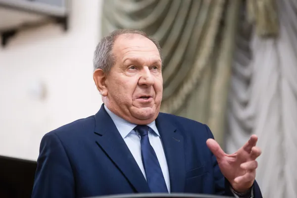 Народный артист России Григорий Пинясов (бас)