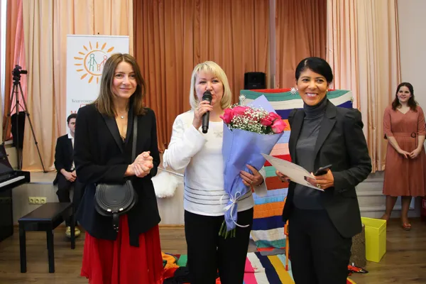 Елена Морозова («Столица милосердия»), Людмила Музякова (ГКУ ЦССВ «Маяк»), Жанин Арнольди Зих («Столица милосердия»)